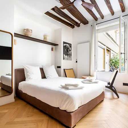 Montmorency - Unique Apartman *